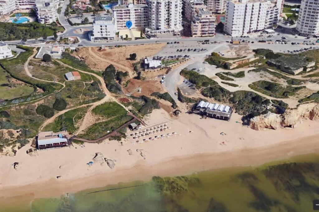 Cozy Ap Renovado 1ª Linha De Praia - Armacao Pera Armação de Pêra Buitenkant foto